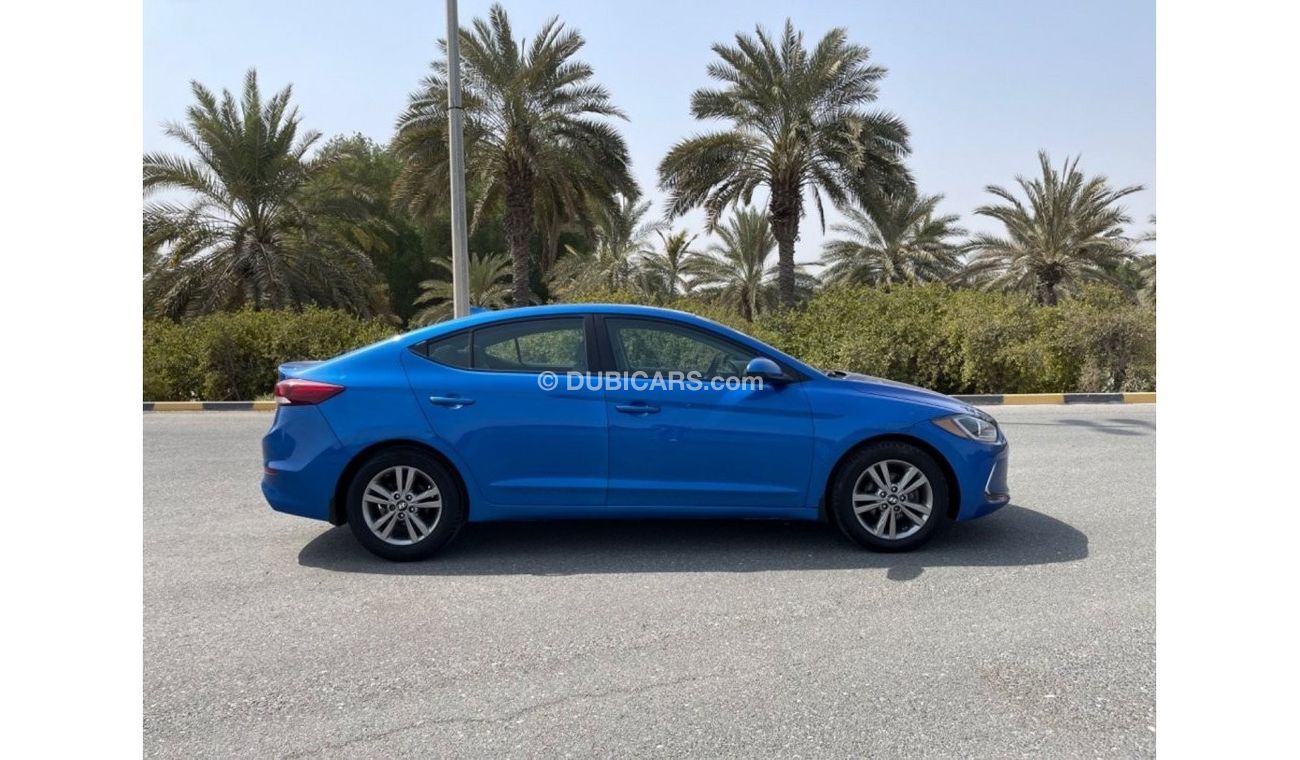 هيونداي إلانترا GL هاي