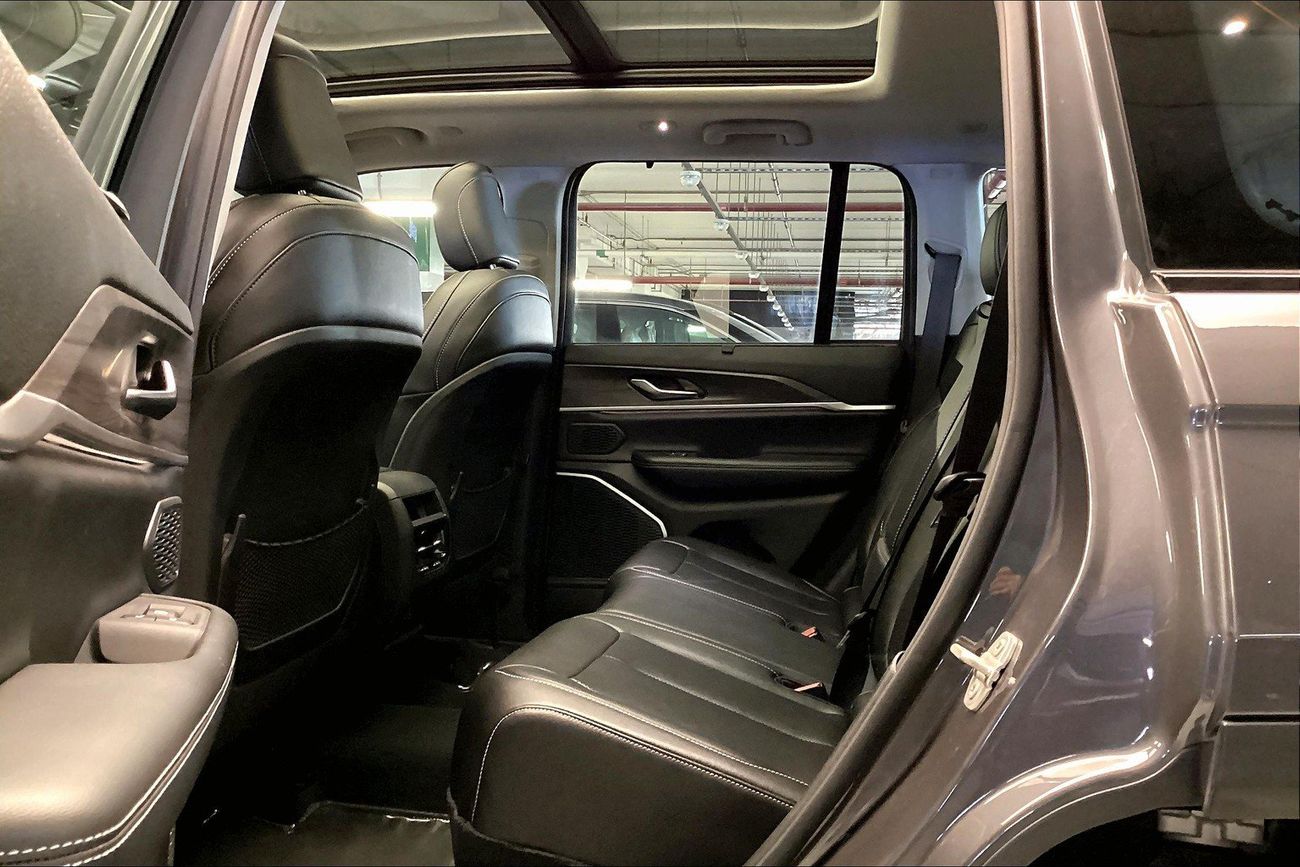 Jeep Grand Cherokee Limited Plus | Guaranteed Warranty | 0 Down Payment