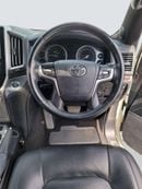 تويوتا لاند كروزر Diesel 4.5L V8 Right Hand Drive (Export Only)