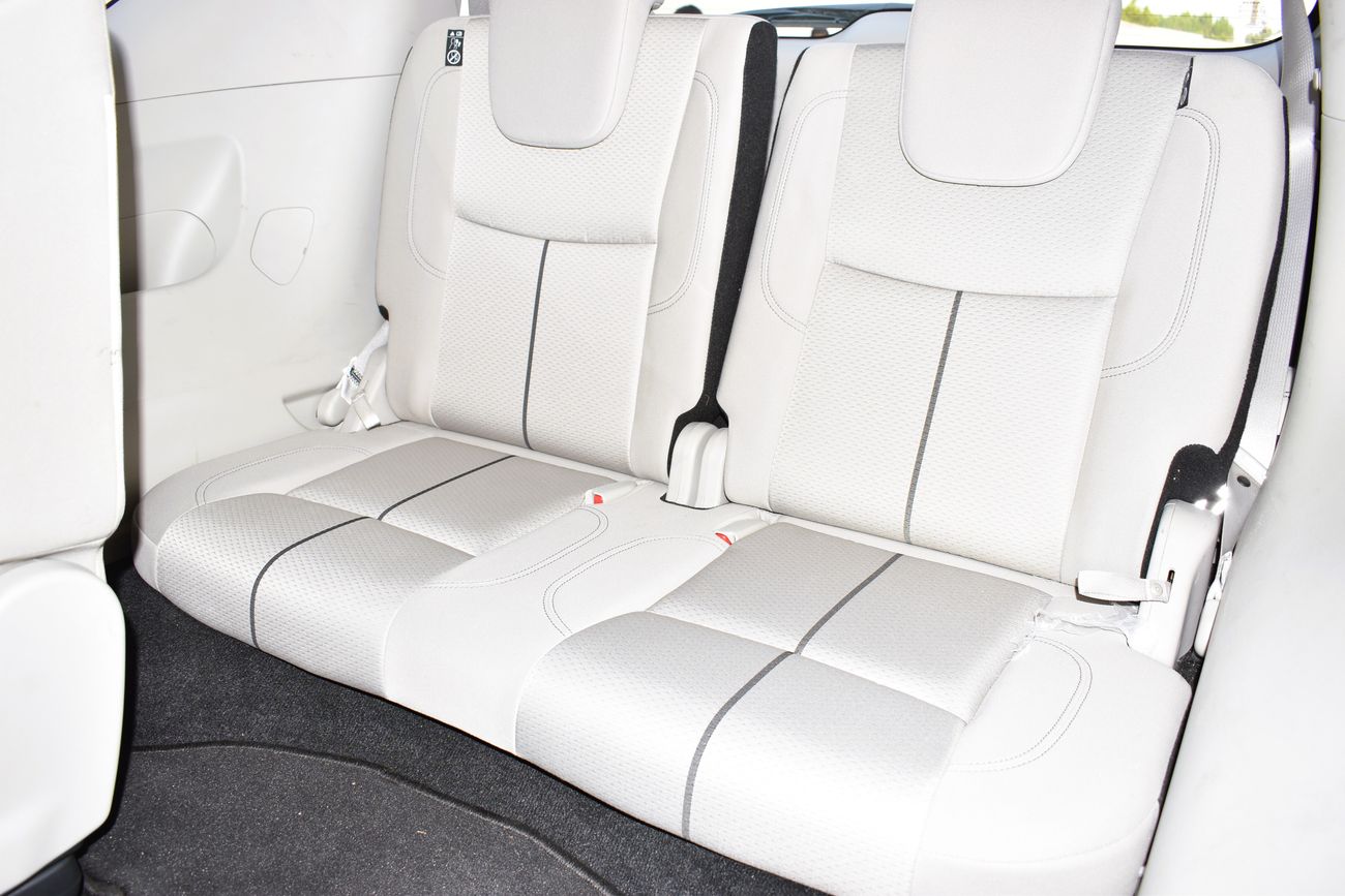 Nissan XTerra AED 1439 PM | 2.5L TITANIUM 4WD GCC DEALER WARRANTY