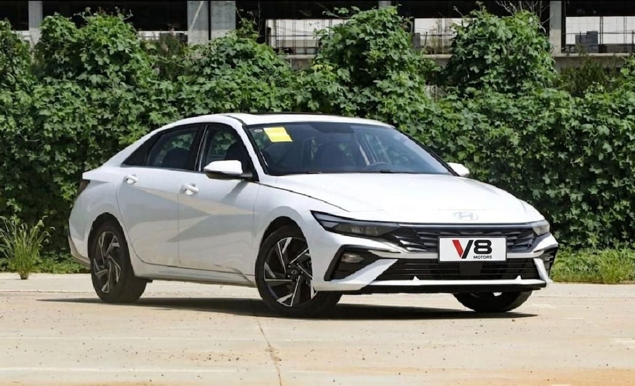 Hyundai Elantra SMART Elite 1.5L Petrol Edition With Leather Seats