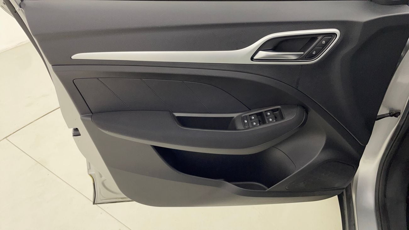 أم جي ZS STD 1.5 | بدون دفعة مقدمة | اختبار القيادة في المنزل