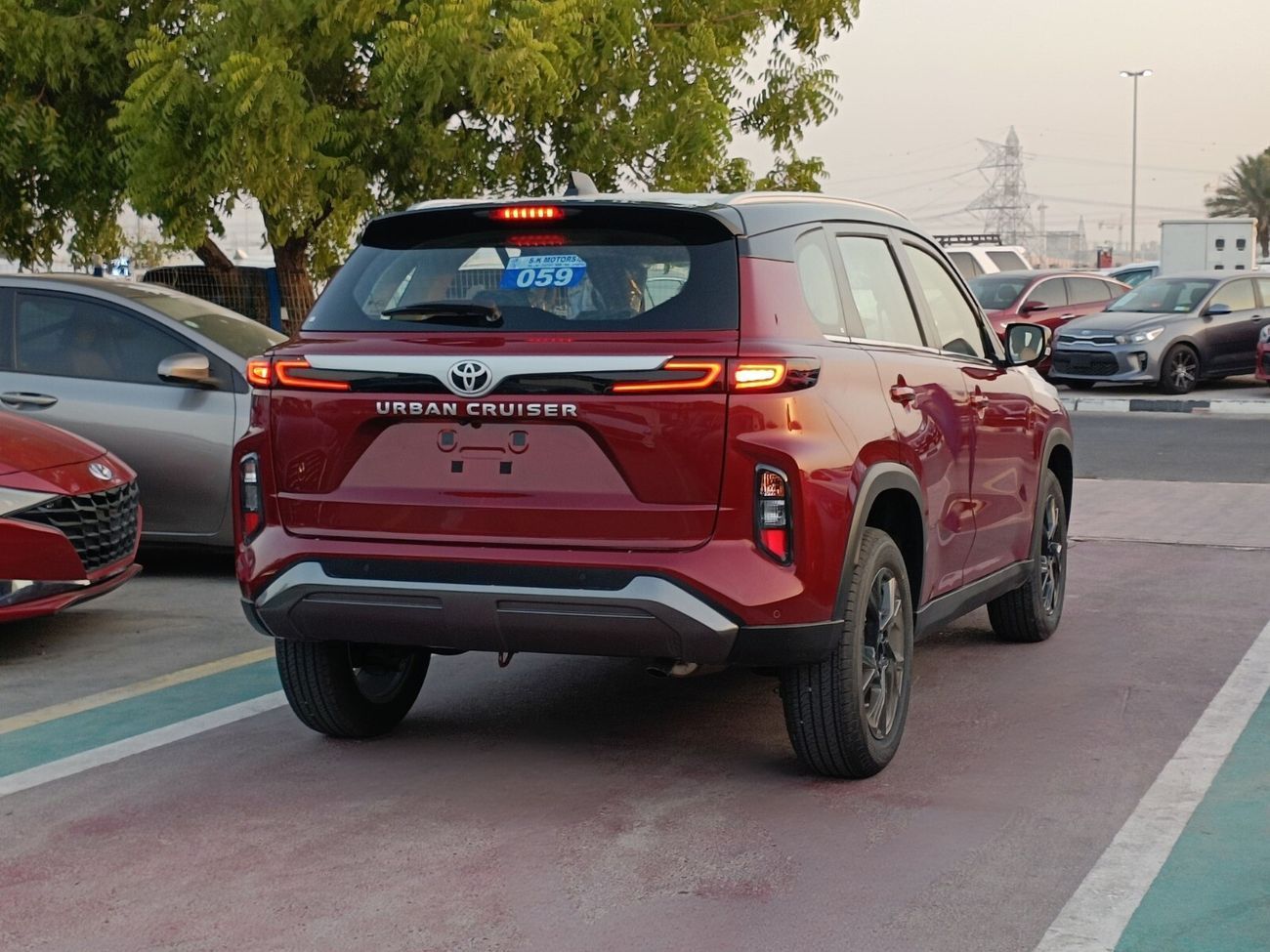 تويوتا أوربان كروزر GLX, 1.5L V4, FULL OPTION, DOUBLE TONE (CODE #  GLX)