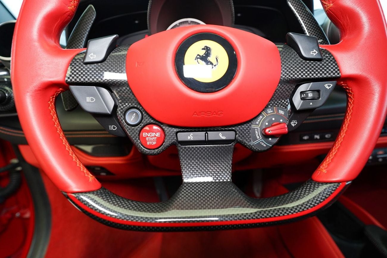 فيراري F8 تريبوتو 3.9T V8