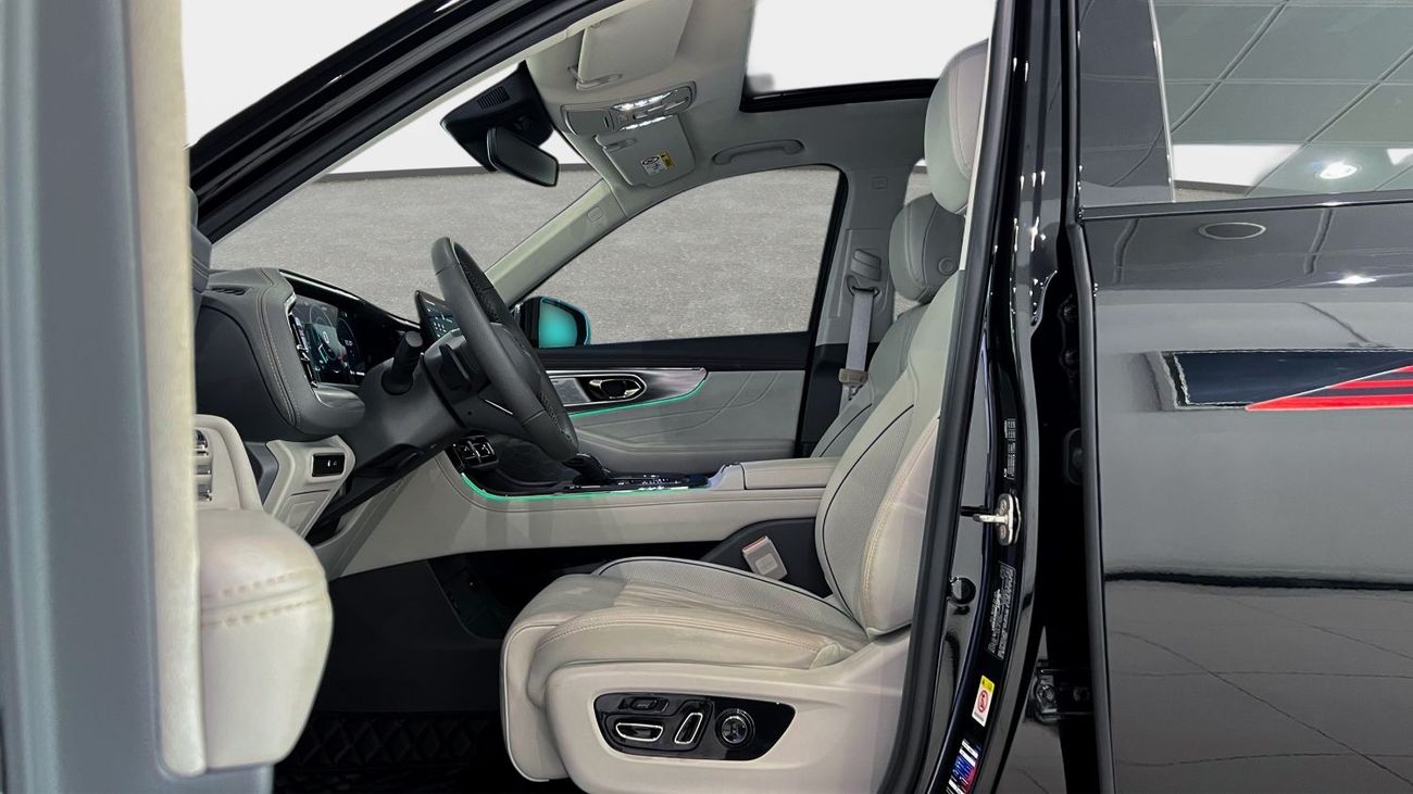 GAC GS8 GX Desert Raider | Ex-Demo Car | 2026 | 0% DP | 1,992 /Month | Gargash Warranty | Service History