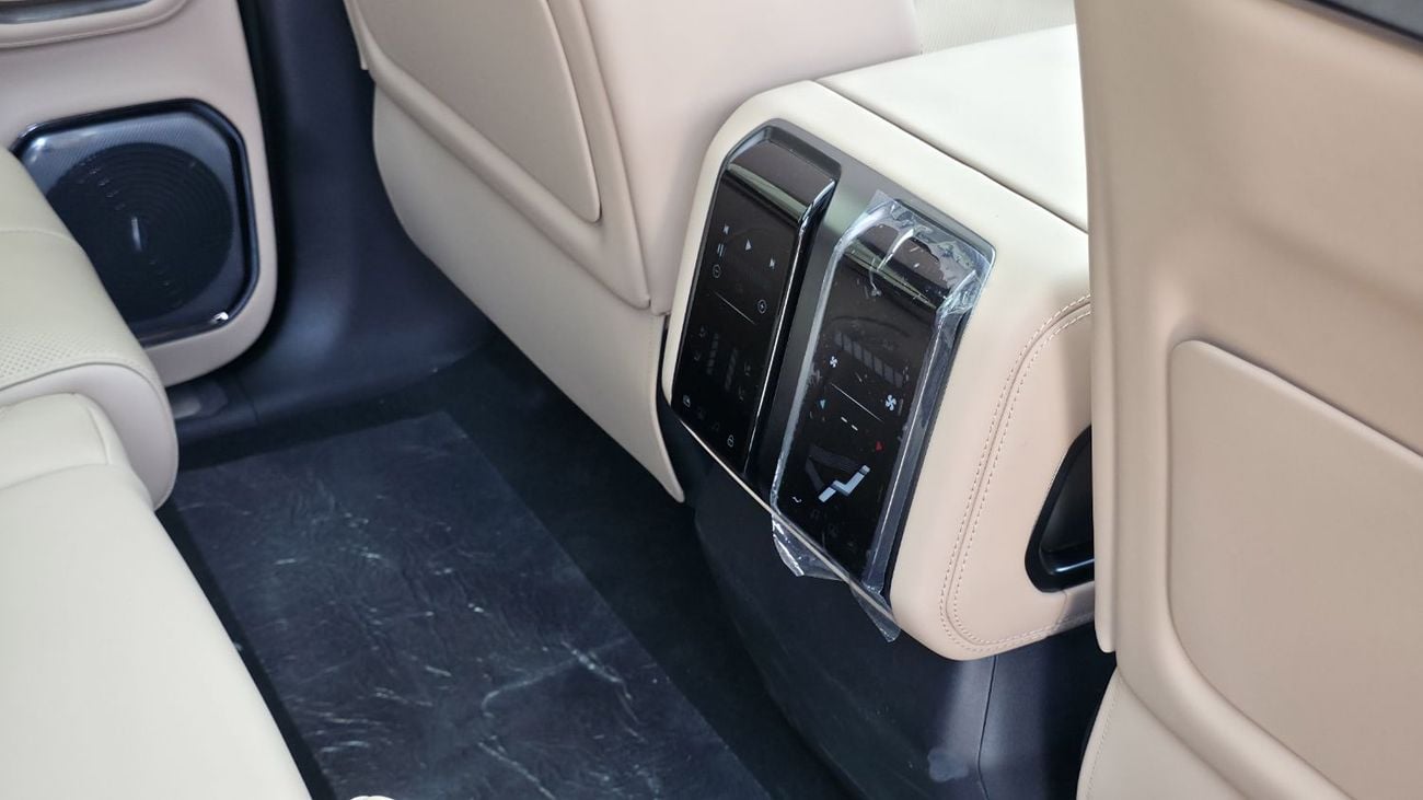 BYD Leopard 8 BYD Leopard 8 Smart and Brave Flagship Edition (7 Seats) with master account (EXPORT)