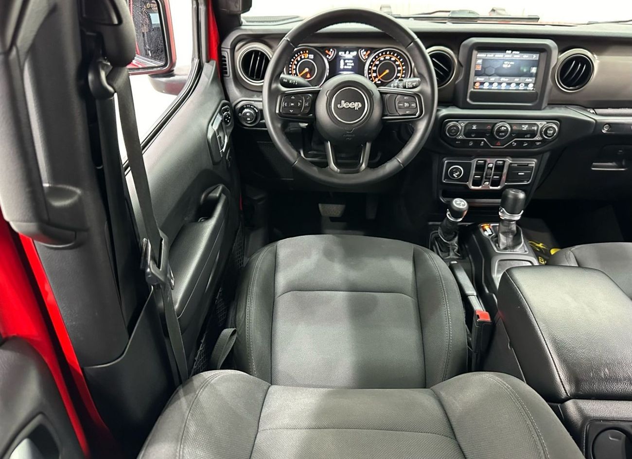 Jeep Wrangler 2018 Jeep Wrangler Unlimited Sport, Full Service History, Excellent Condition, GCC