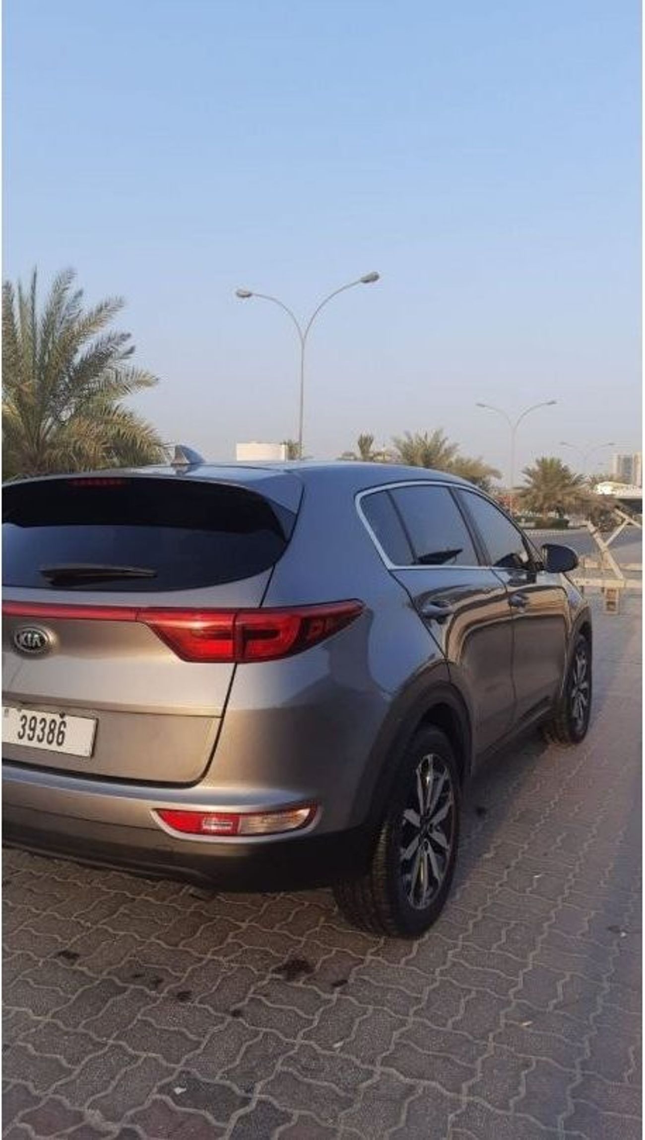 كيا سبورتيج EX اعلى
