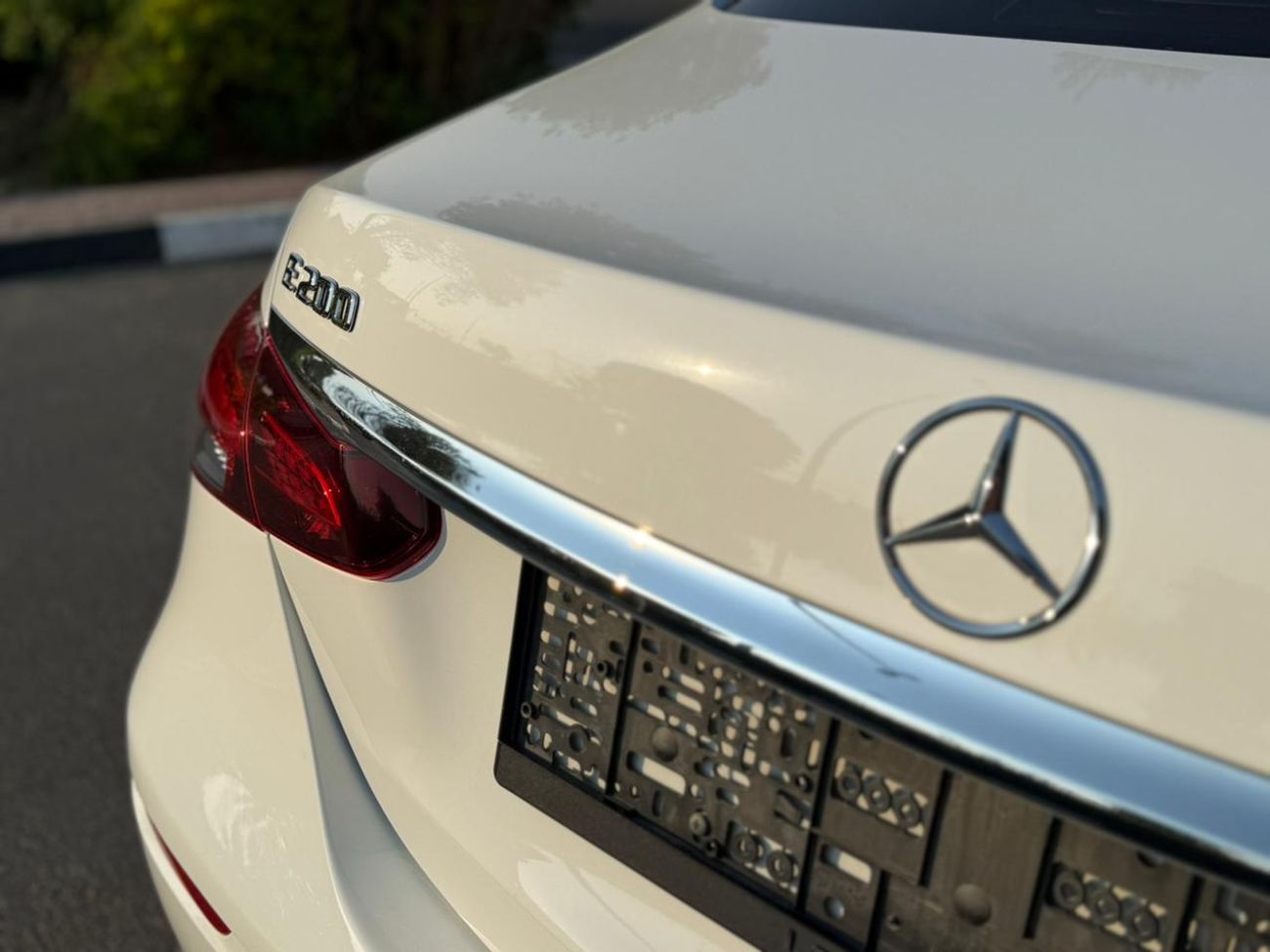 مرسيدس بنز E200 EL1 2.0L