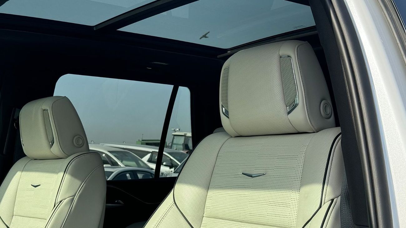 Cadillac Escalade Sport 2023 Agency Warranty GCC Low Mileage Full Service History