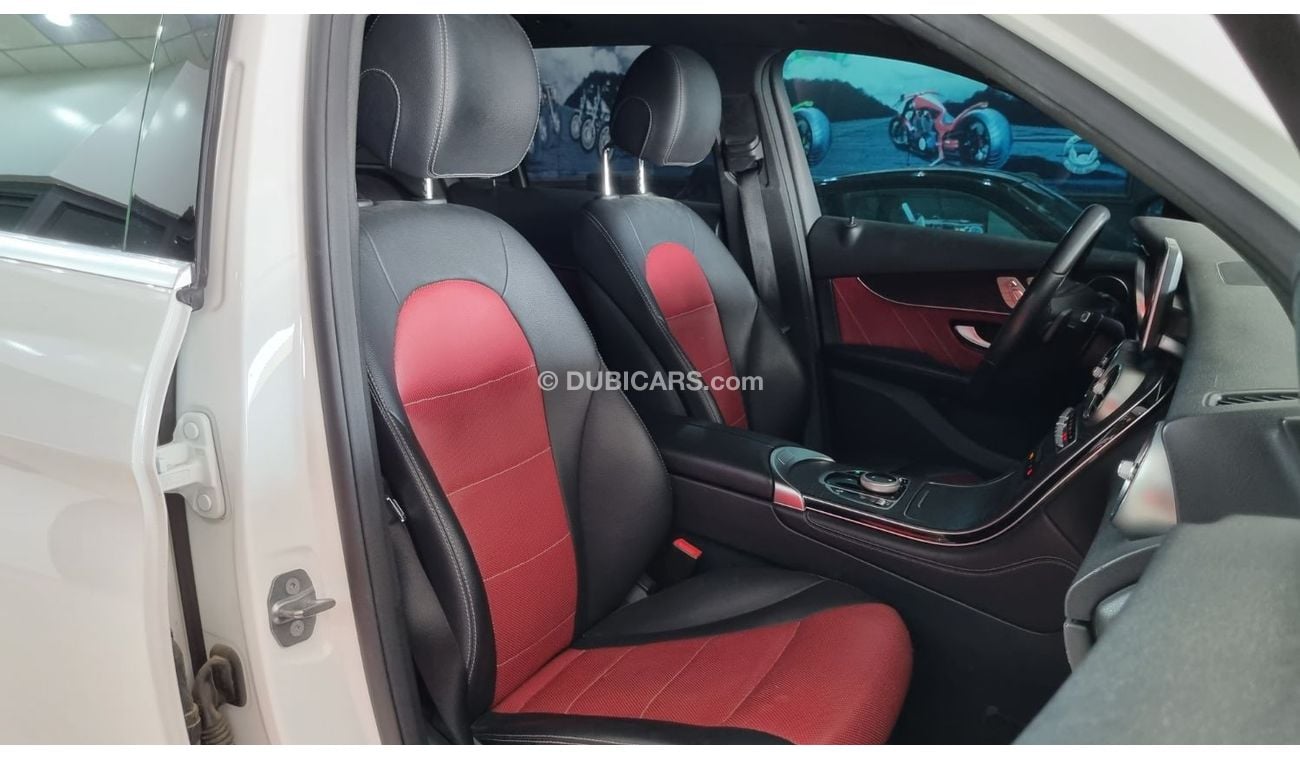 Mercedes-Benz GLC 300 Std MERCEDES GLC 300 2018 ORIGINAL PAINT IN BEAUTIFUL SHAPE FOR 99K AED