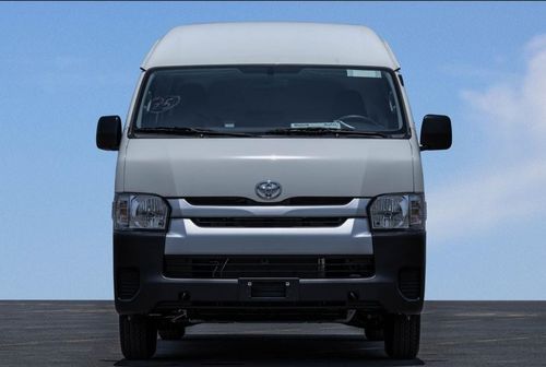 تويوتا هاياس DLS سقف عالي HIACE  -High Roof  3.0L M/T