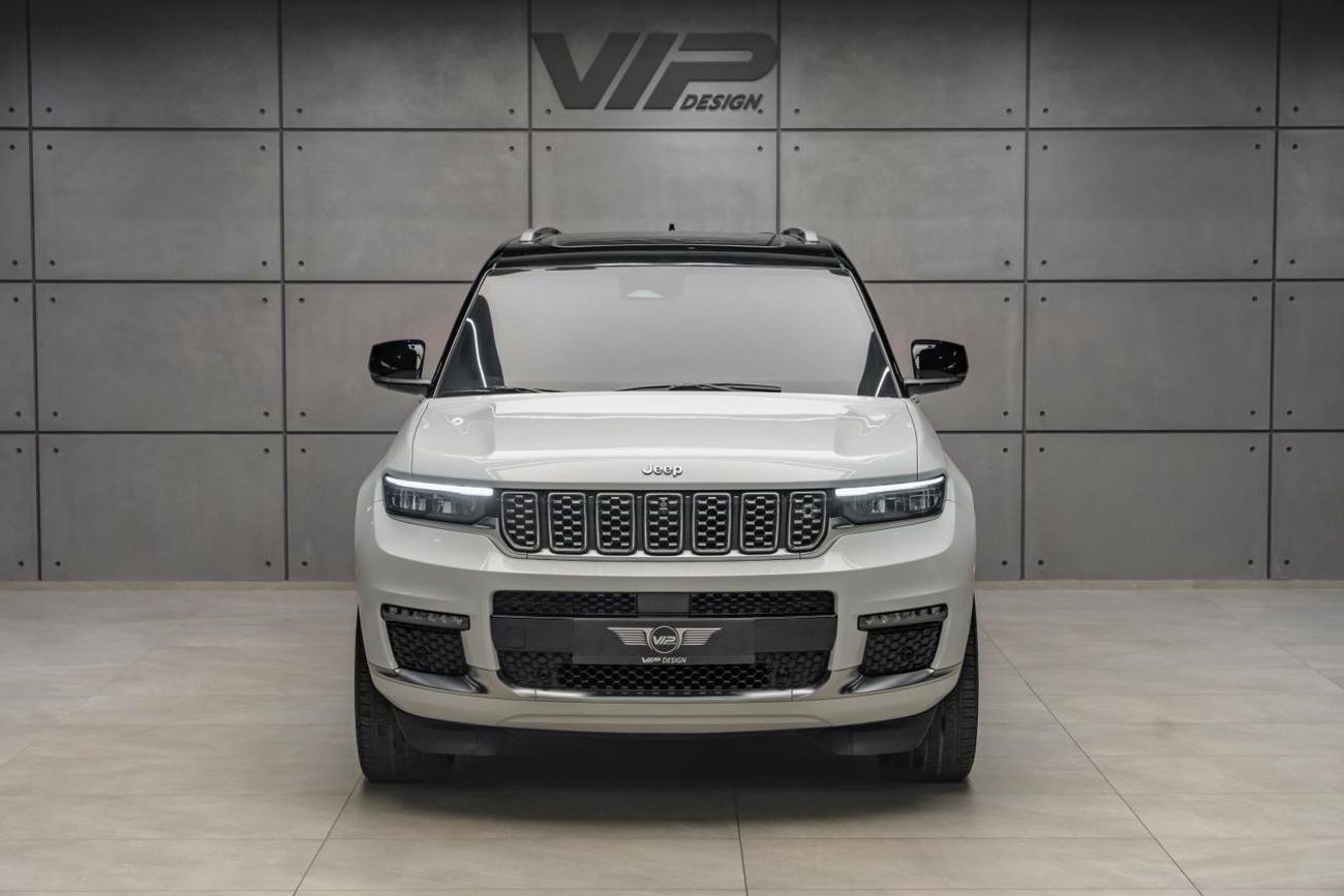 Jeep Grand Cherokee Summit Reserve 5.7L