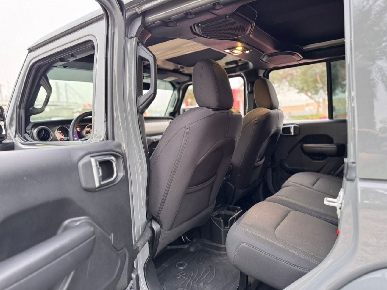 Jeep Wrangler Unlimited Rubicon 3.6L A/T (5 Seater)