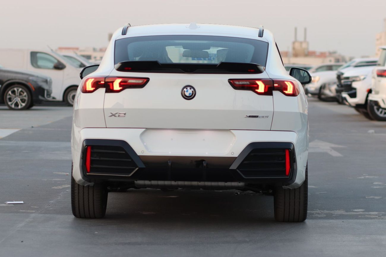 بي أم دبليو X2 XDRIVE 2.0, HARMAN SOUNDSYSTEM, PANORAMIC ROOF, KEYLESS ENTRY , MODEL 2026 GCC SPECS