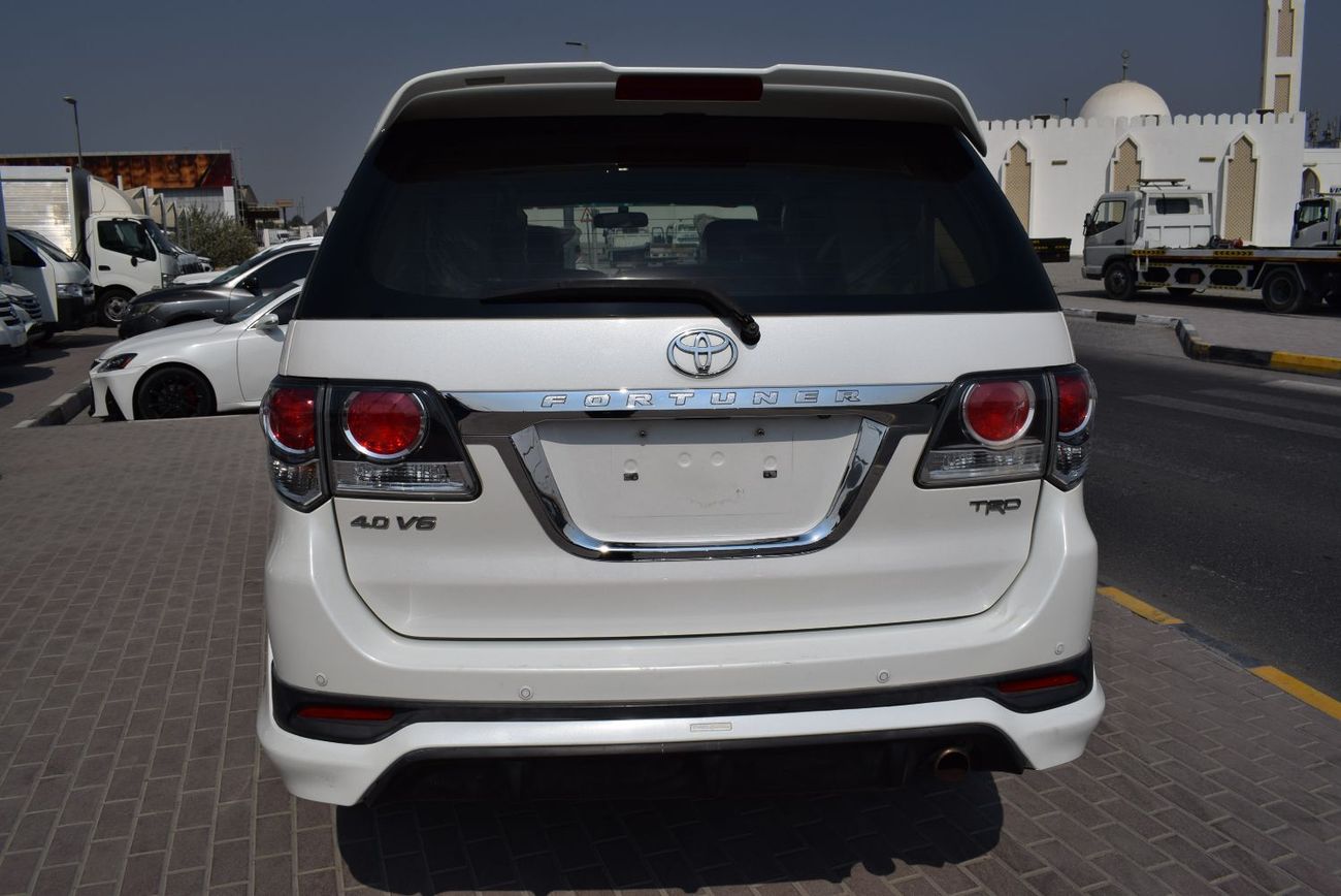 تويوتا فورتونر TRD Sportivo 4.0L