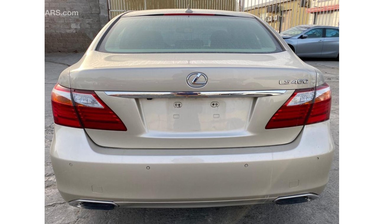 Lexus LS460