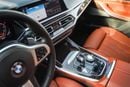 BMW X7 M50i 4.4L (530 HP)