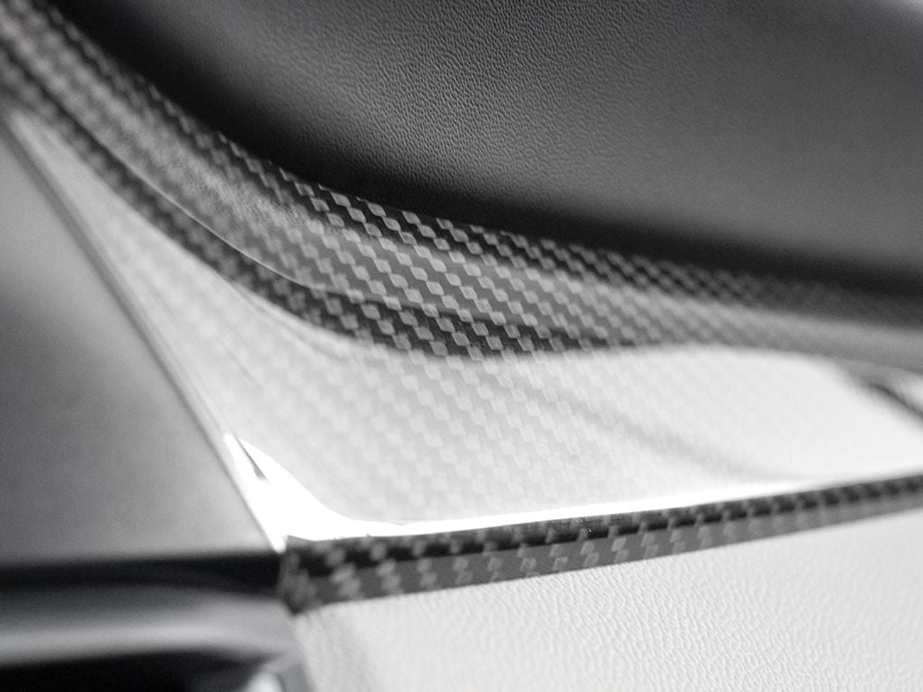 ألفا روميو جوليا Quadrifoglio 2.9L (505 HP)