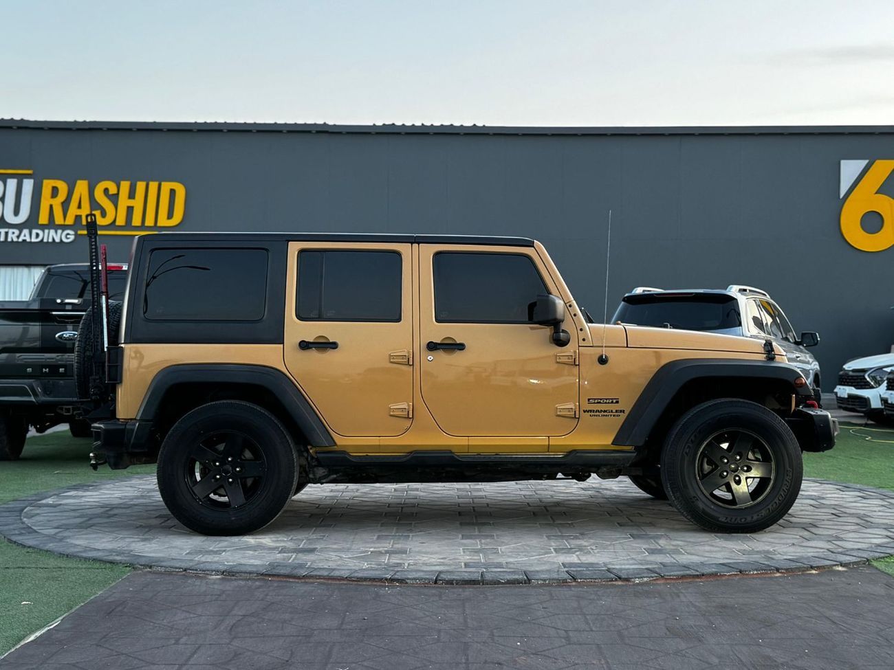 Jeep Wrangler Unlimited Sport 3.6L A/T