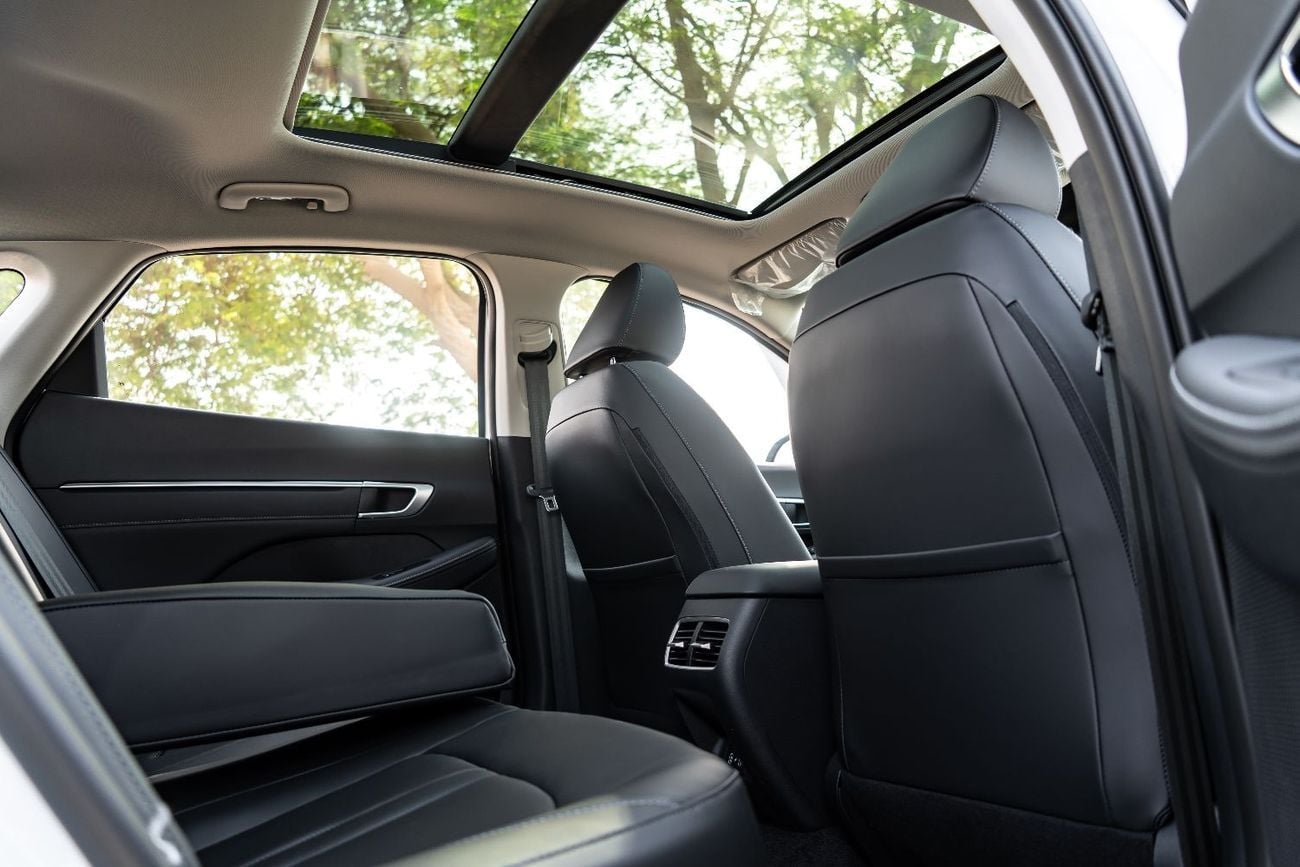 Hyundai Sonata 2025 HYUNDAI SONATA 1.5T PRO - PANORAMIC SUNROOF [ EXPORT ONLY ]