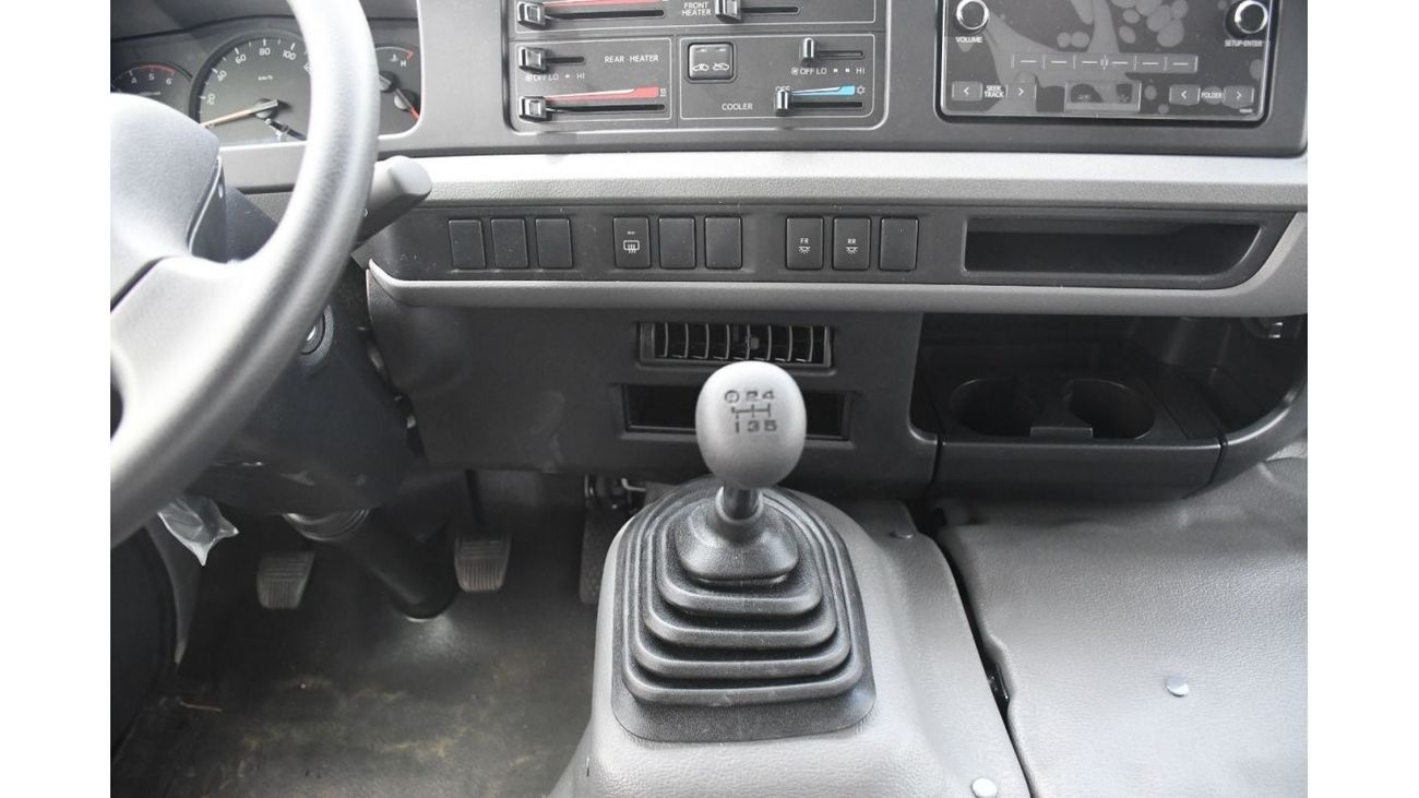 Toyota Coaster 2024 Toyota Coaster 4.2L Diesel 23 seats