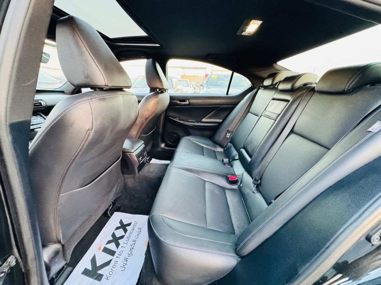 لكزس IS 300 AWD