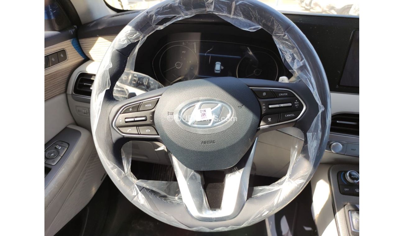 Hyundai Palisade 3.8 L  AWD Leather seats Head up display  Line departure radar  Blind spot radar  Big screen  Electr