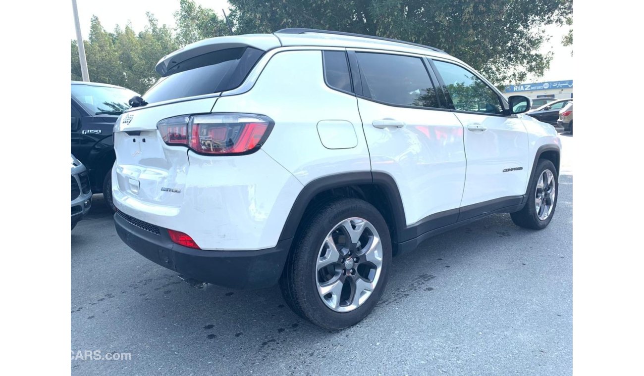 Used Jeep Compass 2019 for sale in Dubai 296881