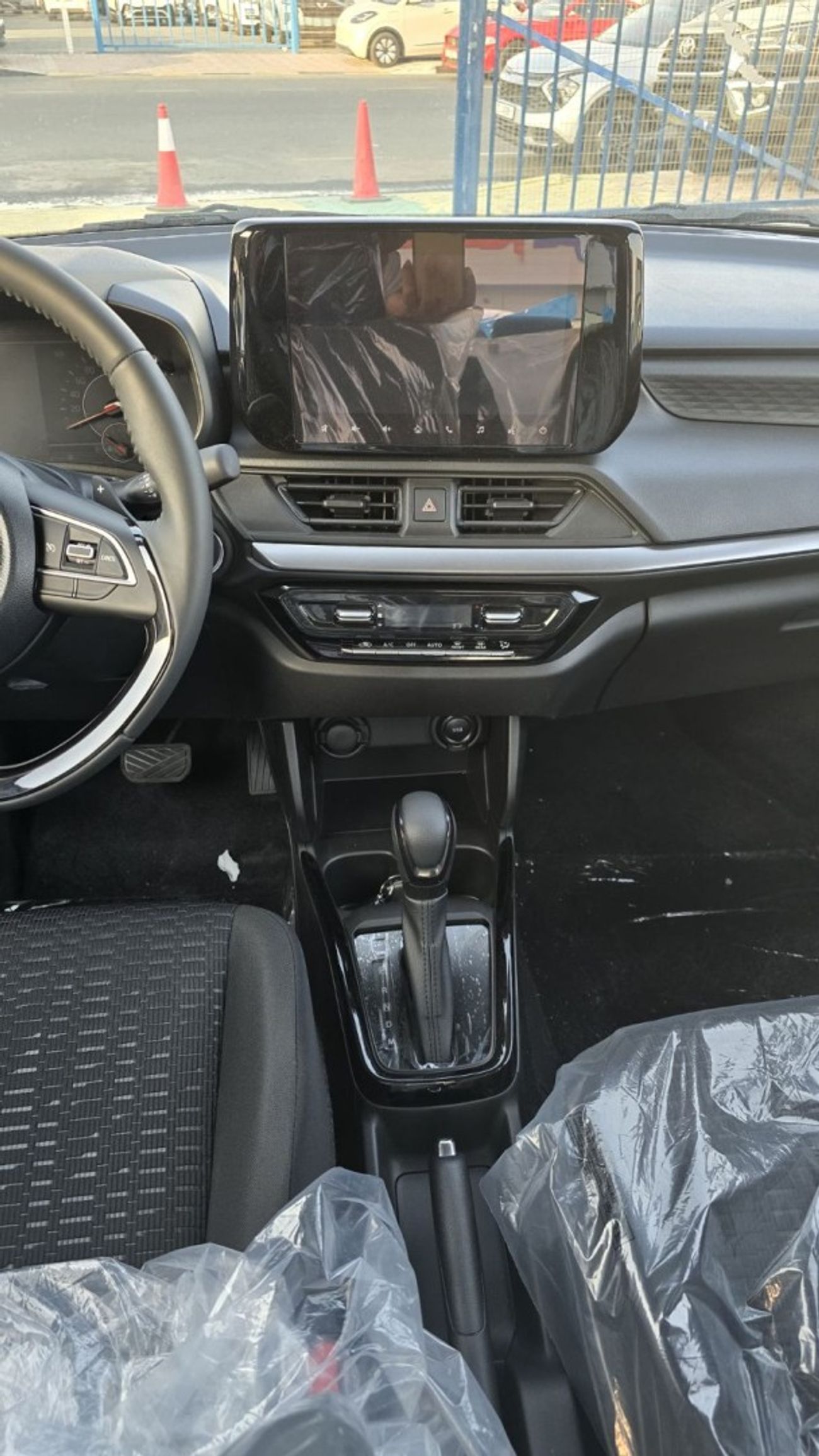 Suzuki Swift GLX 1.2L 2025