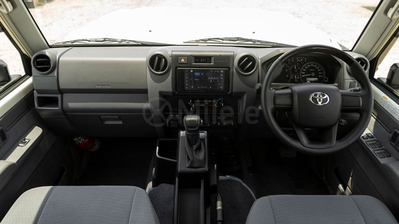 تويوتا لاند كروزر 76 LAND CRUISER 76