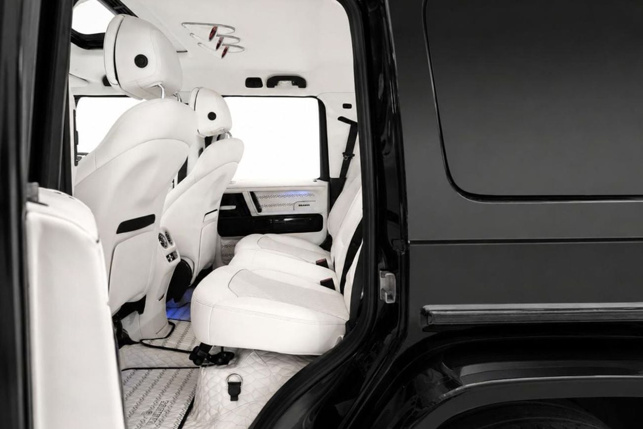 Mercedes Benz G63 AMG Mercedes-Benz G63 AMG 2023 l Japanese Specs l AED 11,554 / Monthly