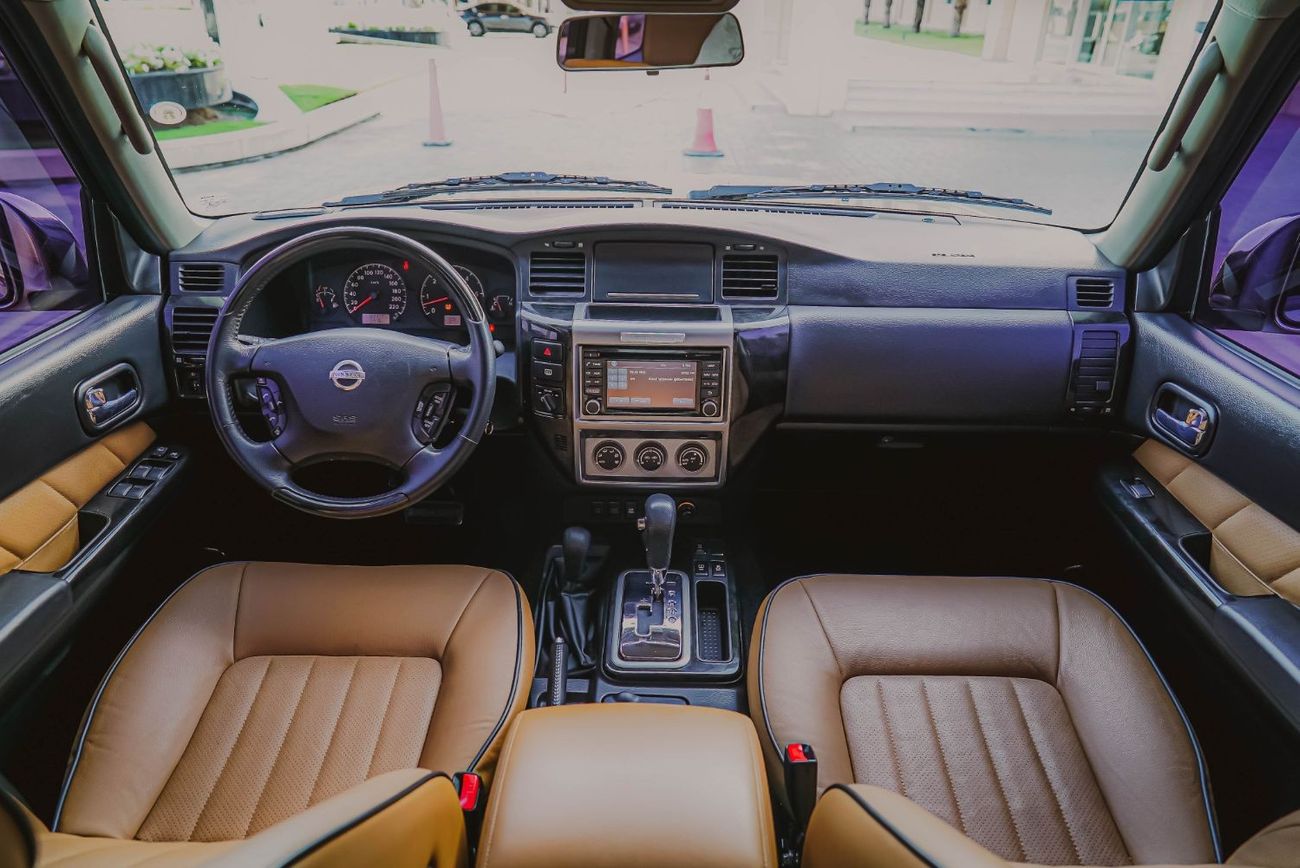 Nissan Patrol Super Safari