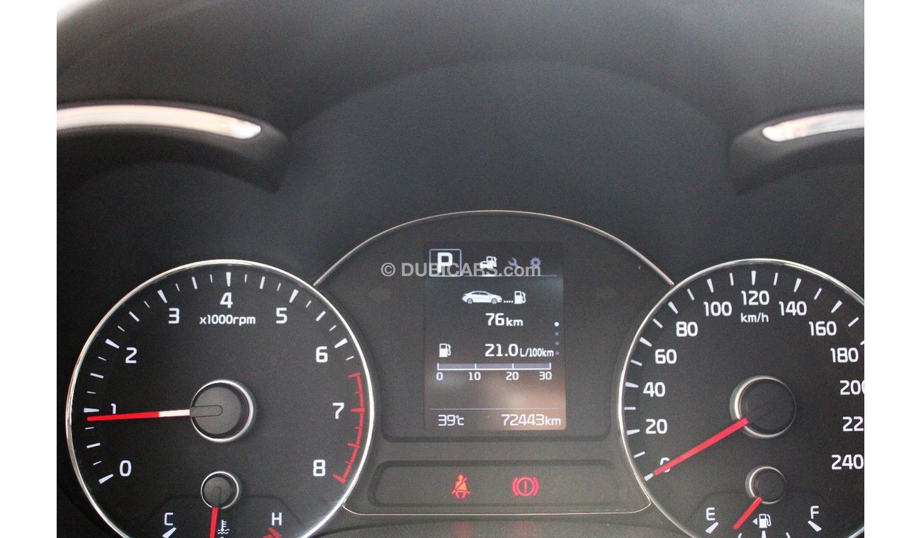 Kia Cerato LX GCC- ACCIDENT FREE - CAR IS IN PERFECT CONDITION INSIDE OUT