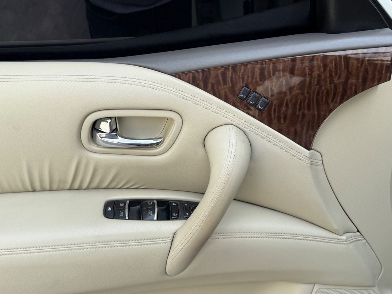 Nissan Patrol SE Platinum 4.0L