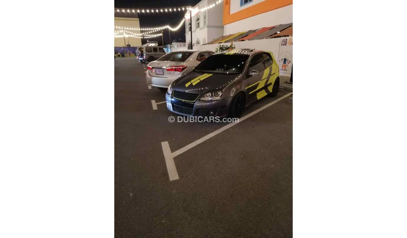 فولكس واجن جولف GTI