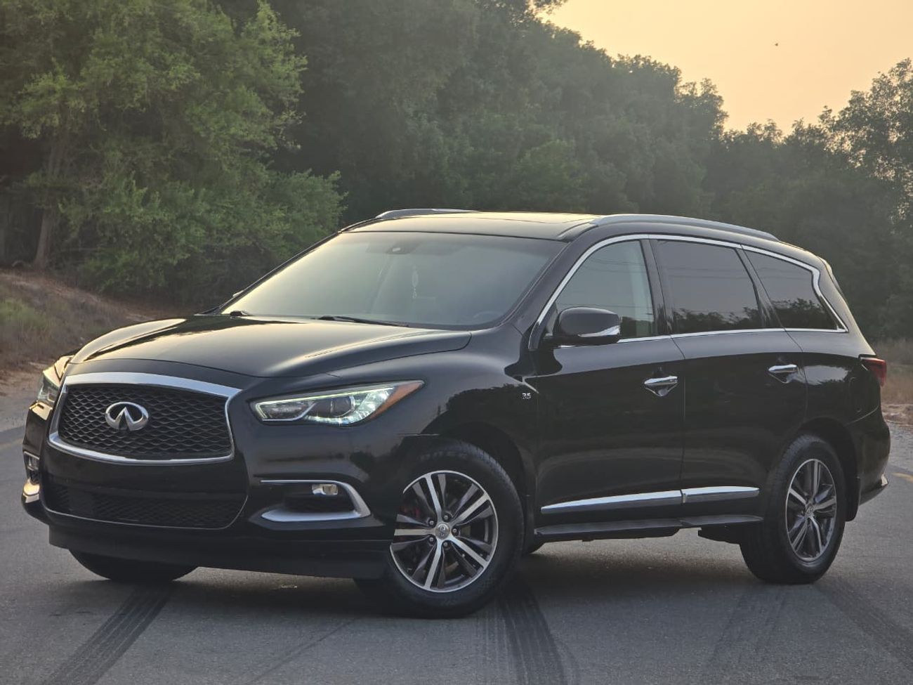 إنفينيتي QX60 Luxury 3.5L
