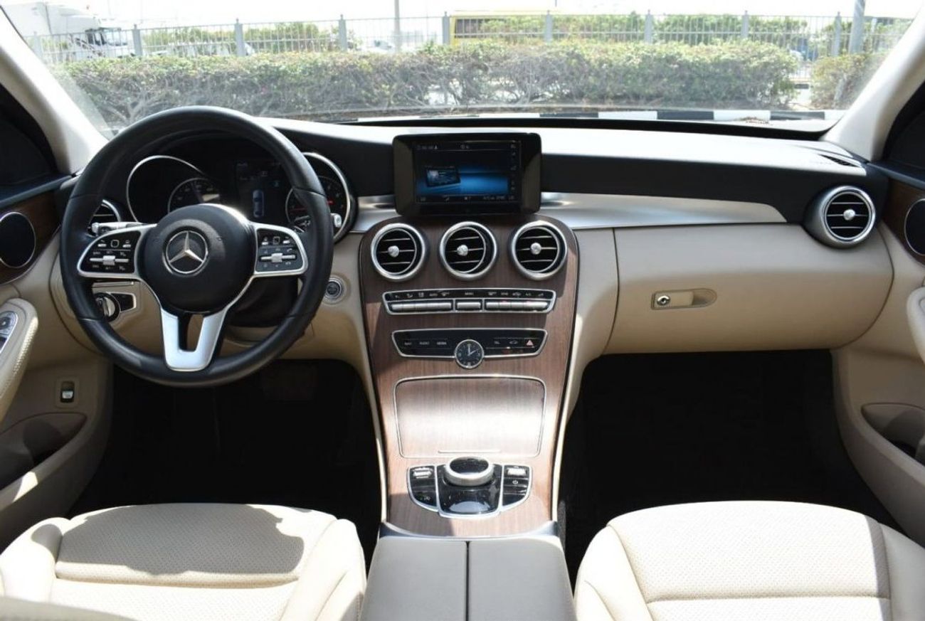 Mercedes-Benz C 300 AMG Pack MERCEDES C300 / 2019 / USA / UNDER WERRANTY