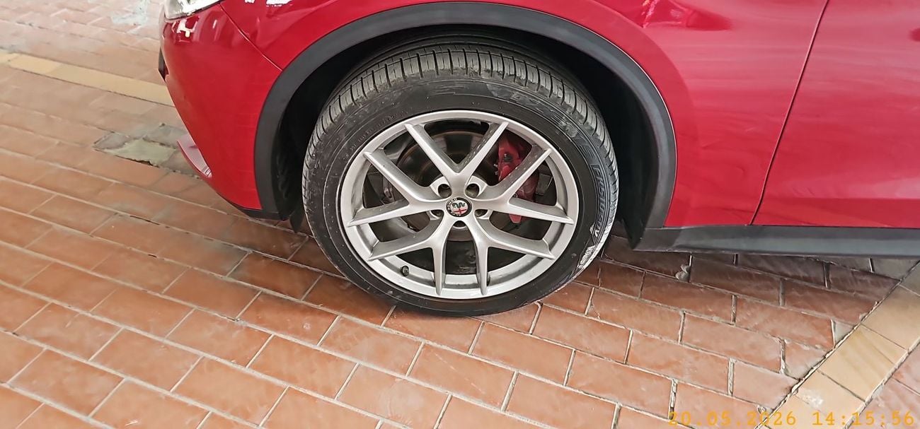 Alfa Romeo Stelvio SUPER 2.0