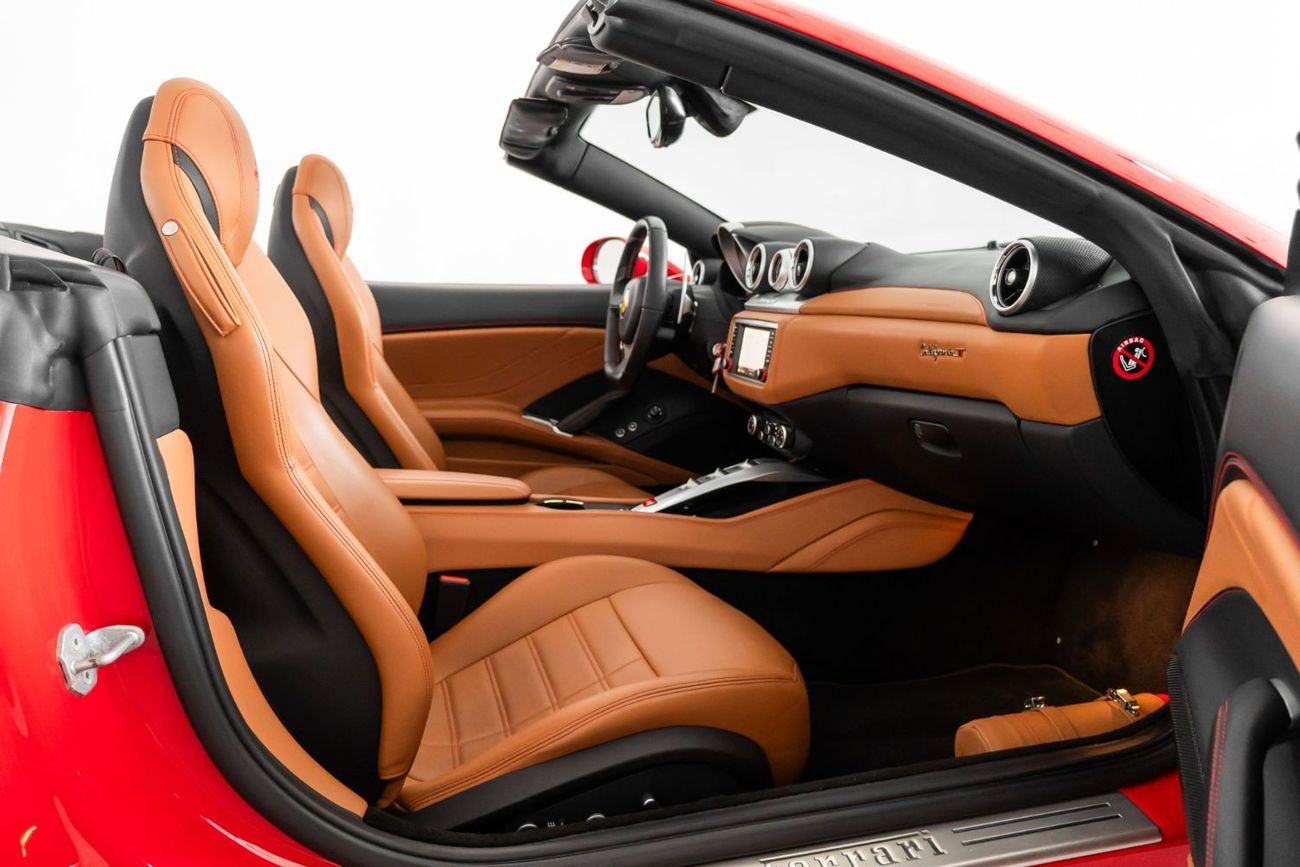 فيراري كاليفورنيا 2015 Ferrari California T 3.9L V8 / Full Ferrari Service History