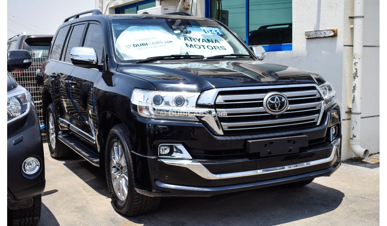 Toyota Land Cruiser SAHARA V8