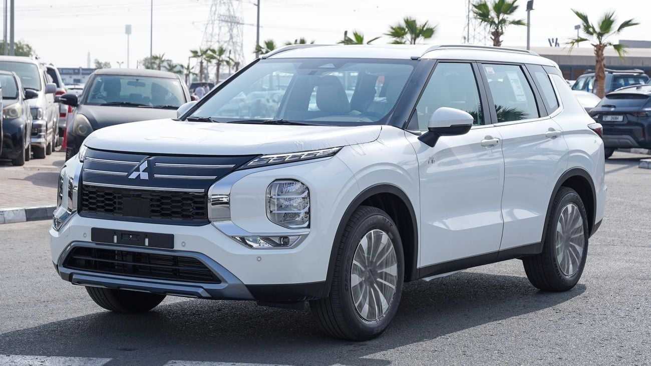Mitsubishi Outlander Brand New 2026 Mitsubishi Outlander (GO3+) High Line  2.5L | 4-Cylinder | SUV | GCC Specs | 2WD | Ex