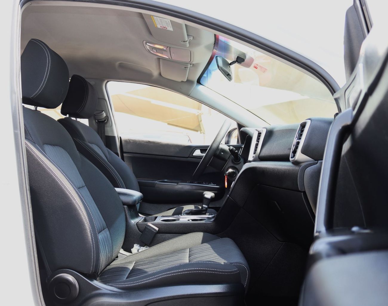 Kia Sportage EX 1.6L (174 HP) Kia Sportage - 2020 - GCC - Accident-Free - 1.6L  - Low Mileage - Excellent Conditi