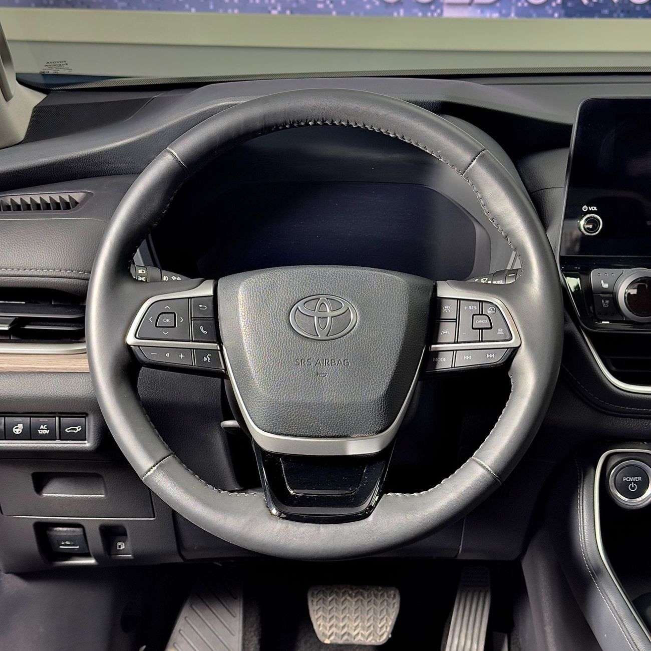 Toyota Grand Highlander Limited