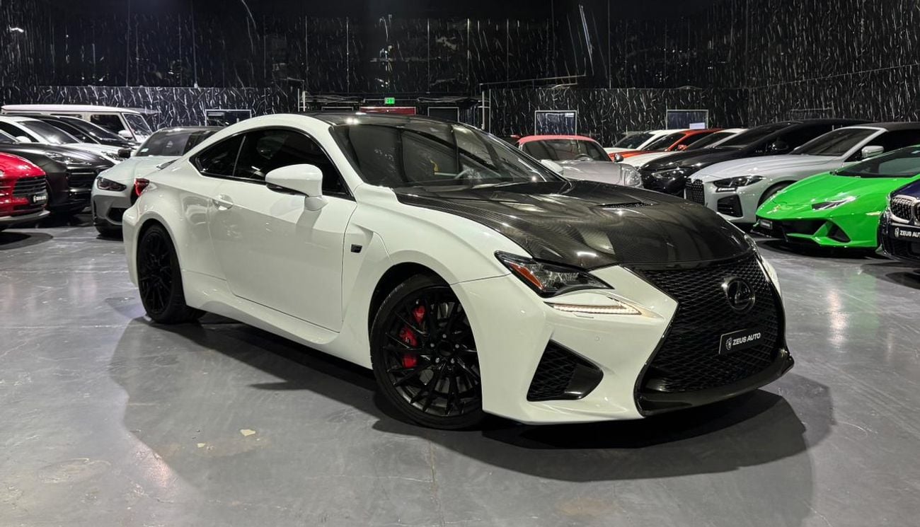 لكزس RC F Carbon 5.0L