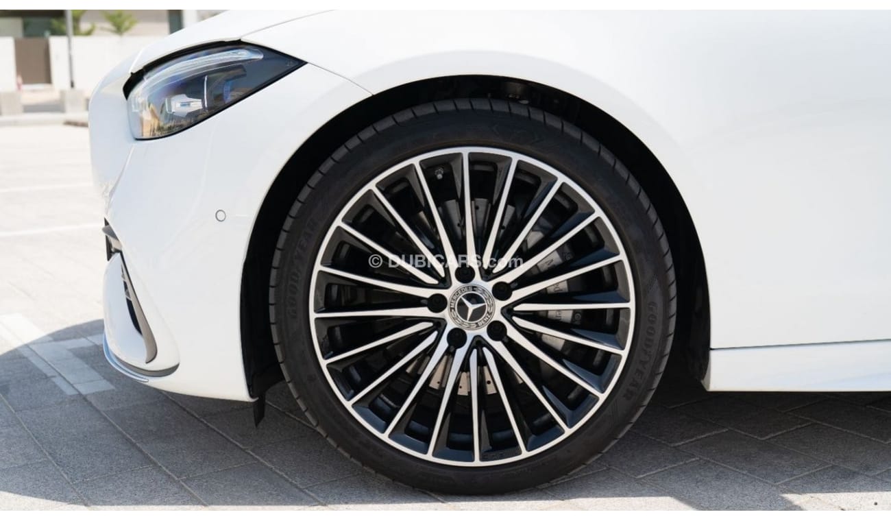 Mercedes-Benz C 200 Mercedes C200 AMG Panoramic  2023 GCC 3,000 KM 259,000 AED 5 Years Warranty