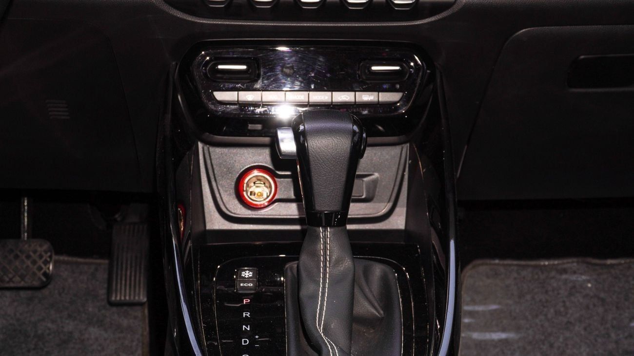 Chevrolet Captiva LS 1.5L (149 HP) (5 Seater)