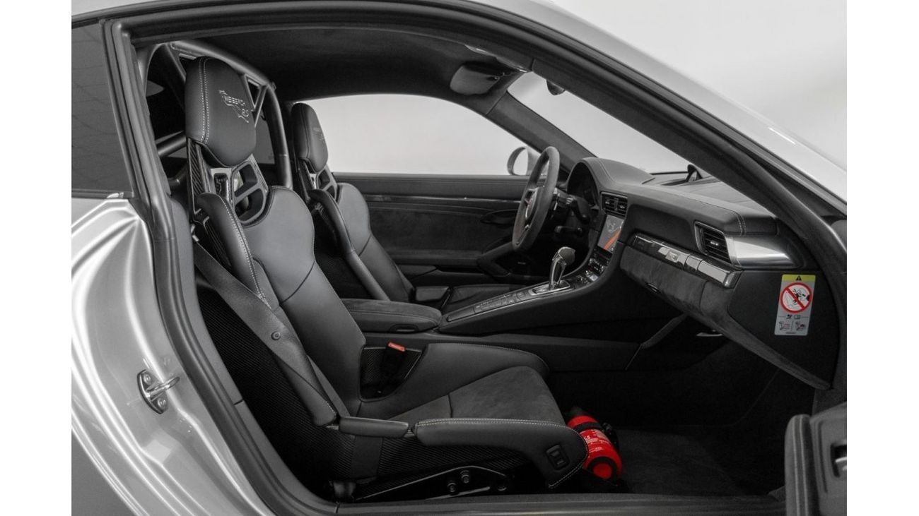 Porsche 911 GT2RS 2019 Porsche GT2 RS Weissach / Full Porsche Service History