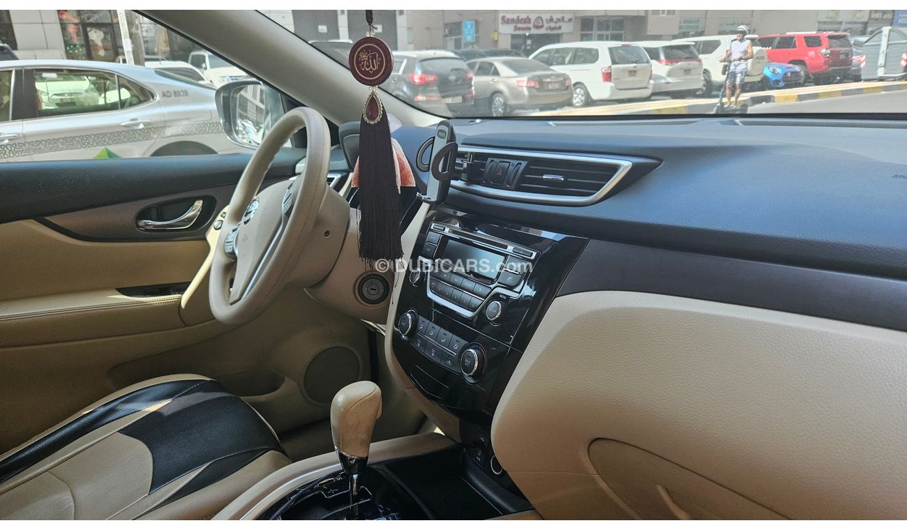 نيسان إكس تريل S