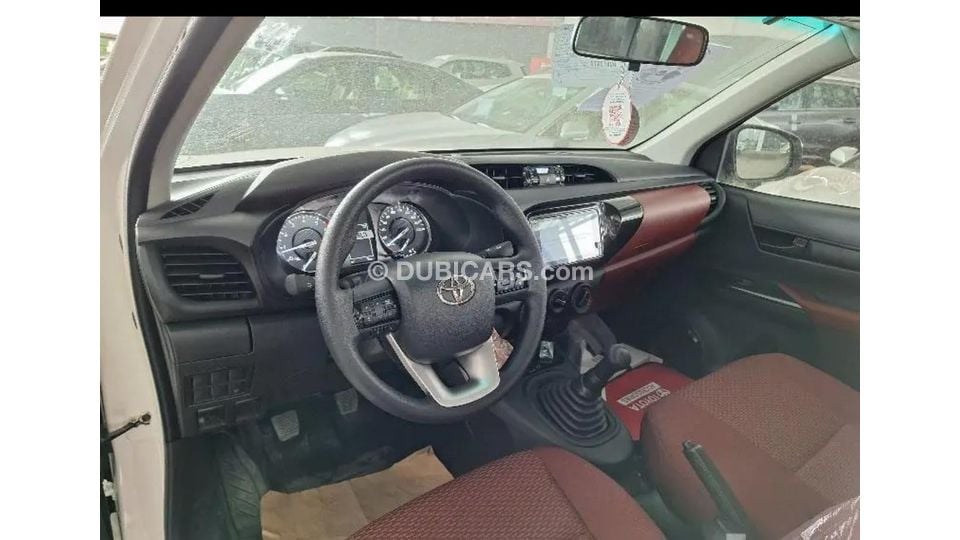 New Toyota Hilux 2700CC RWD MANUAL PETROL ZERO KM 2024 for sale in